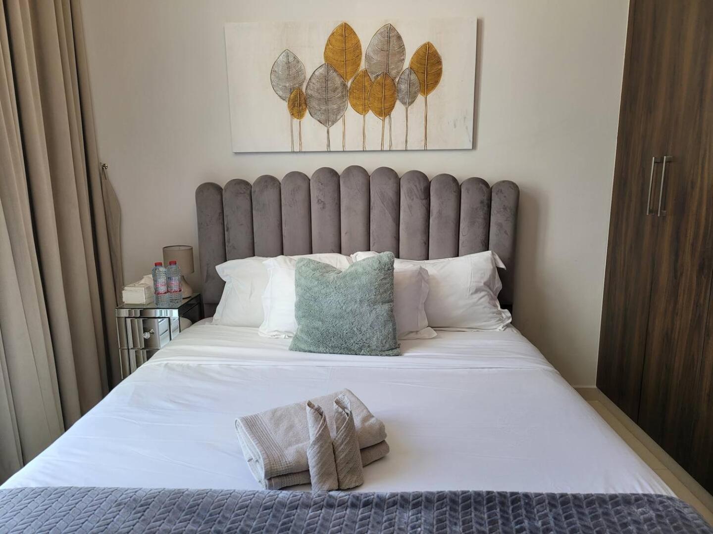 Villa Victoria Damac Hills 2 Family Retreat With Waterpark And Petting Farm Dubai Eksteriør bilde
